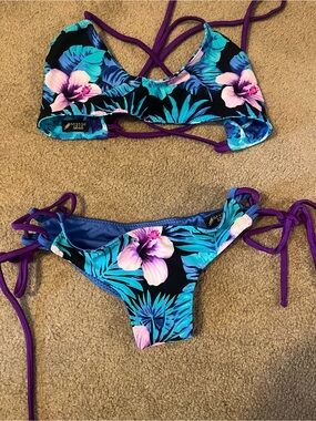 Savage Swim Tropical Floral Reversible Tie-Side Bikini Set in Black & Teal